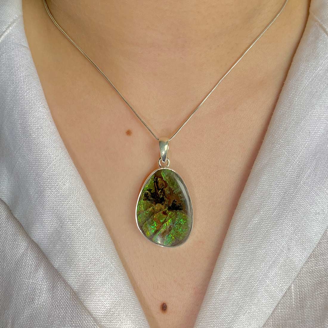 Ammolite Pendant-(AML-P-24.)